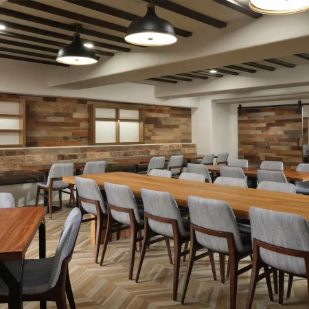 Hotel Pacific