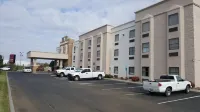 Comfort Suites Knoxville Airport - Pysäköinti