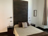 Valtisya Pool and Airport Hotels in Comarca Este