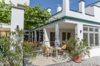 Hotel Zachs Hotels near Weingut Wagner