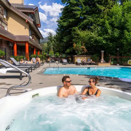 Whistler Village Inn & Suites