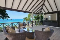 Hawksbill Resort Antigua - All Inclusive فنادق في Five Islands Village