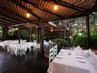 Green Park Hotel Hotels near Romazzino Beach