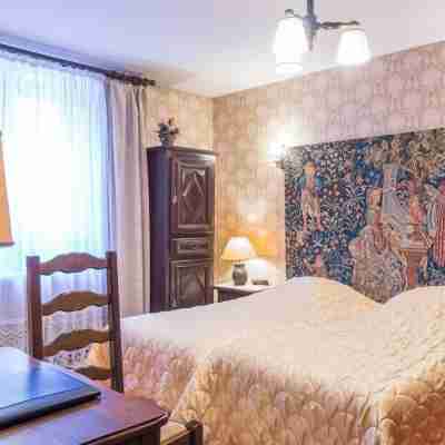 Hostellerie La Sarrasine - Mâcon Rooms