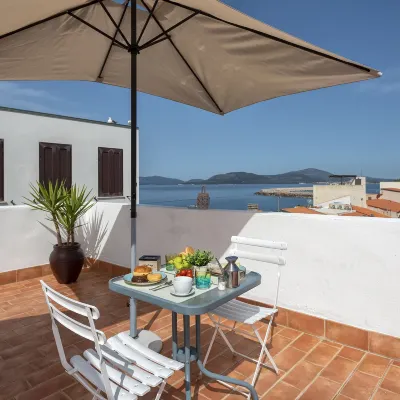 Alguer Guest House Hotels near Palazzo D Albis
