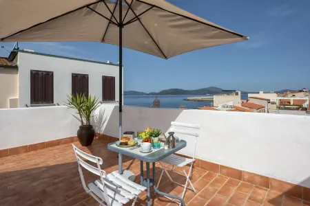 Alguer Guest House Отели в г. Альгеро