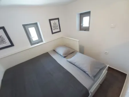 SKYROS BnB, ANNA House in Brooke