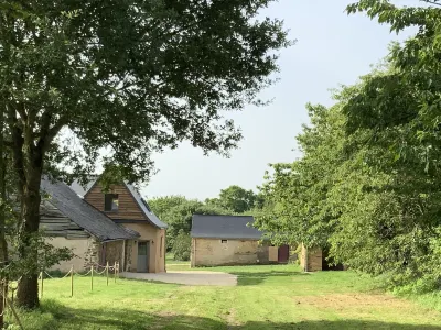 Le Plessis Aux Oiseaux Hotels in Craon