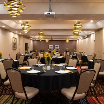 Holiday Inn AMARILLO WEST MEDICAL CENTER by IHG