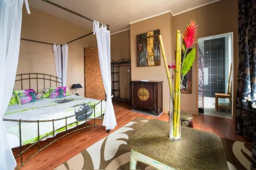 Chambres d'hôtes & Gîtes la Paysanne - Bed and Breakfasts