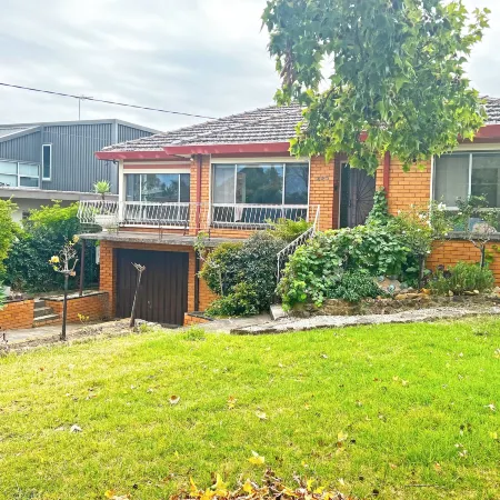 Doncaster Brick Family Home