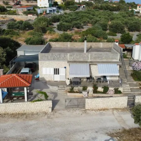 Apartments Ruzarija
