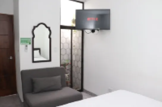 Airport SJO Residence 2 Edward & Familia