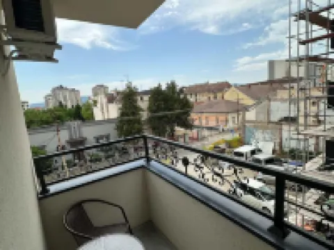 I&I Apartments 3 Bedrooms I Hotels near Šumadija Sajam