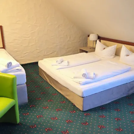 Hotel Avenue Altenfurt