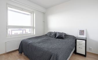 Fabulous 1BR Apt with Sauna & Views
