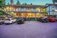 朱利安旅館 Julian Trading Post and Orchard附近的飯店