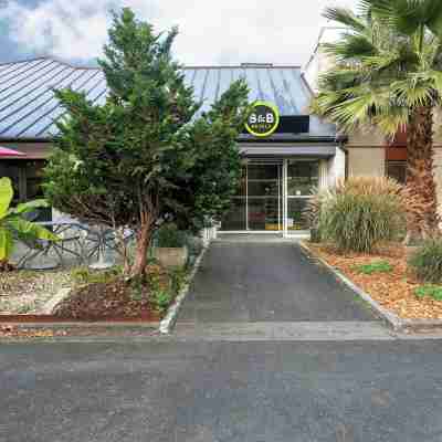 B&B HOTEL Niort Sud Venise Verte Hotel Exterior