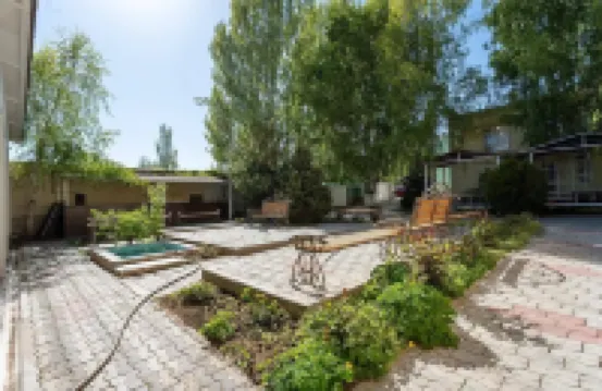 Oasis Karaoi Hotels in 