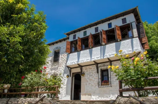 梅里林斯皮納卡特斯佩利翁莊園