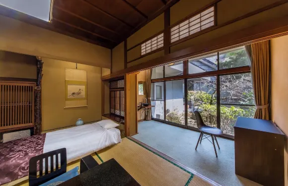 巖漿・全包式・家庭溫泉度假村