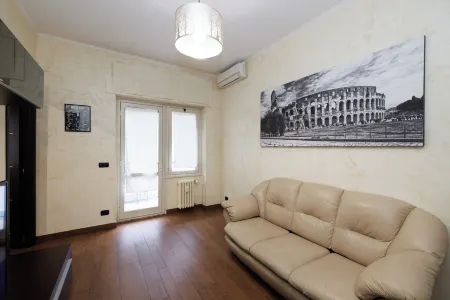 GaStel House Отели рядом с достопримечательностью «Parco via attilio profumo»