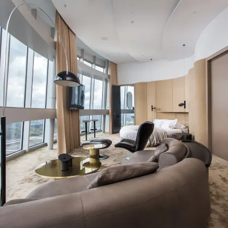 Vilnius TV Tower Apartments Debesys Отели рядом с достопримечательностью «Пашилайчай»