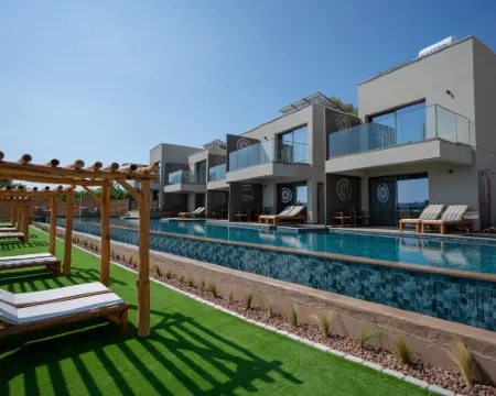 異國海精品酒店 布達拉斯酒店