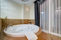 Navona Hotel - Hot Tub