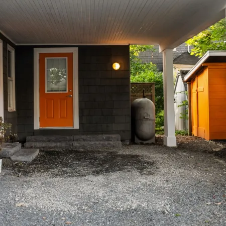 Downtown Sustainable Garden House