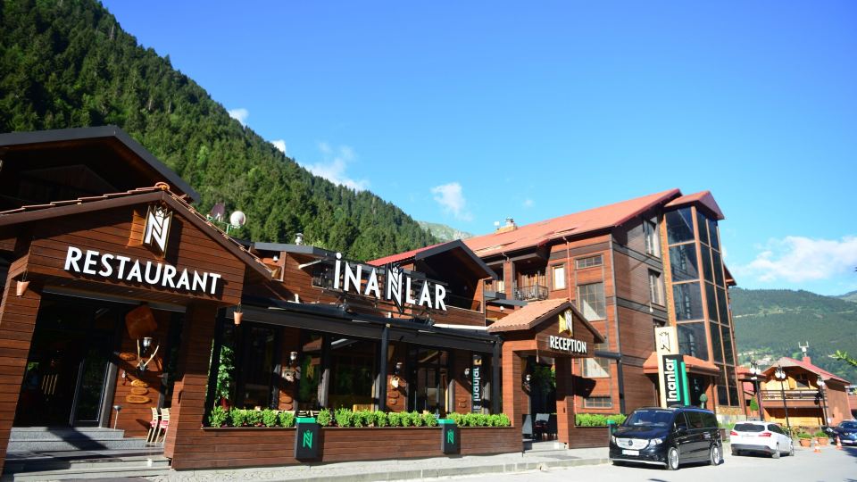Inanlar Deluxe Hotel & Bungalow