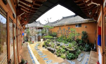 Happiness Full Hanok Guesthouse