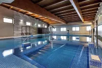 PenichePraia - Bungalows, Campers & Spa Hotels in Peniche