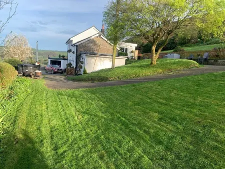 BroomBush Отели рядом с достопримечательностью «River Severn»