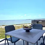 Waterfront! Location! Hot Tub, Arcade, Pool, Walk to Everything in Fulton