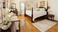 The Virginia Cliffe Inn Hotels in Glen Allen