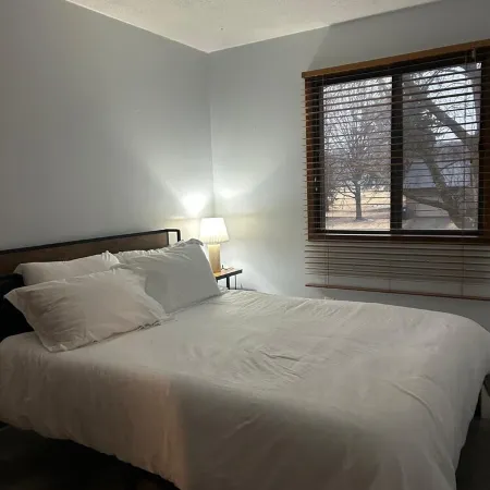 4-bedroom home in Eagen,family friendly, centrally located with fenced backyard