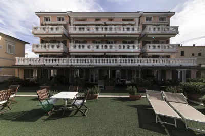 레지던자 산타 세실리아  호텔