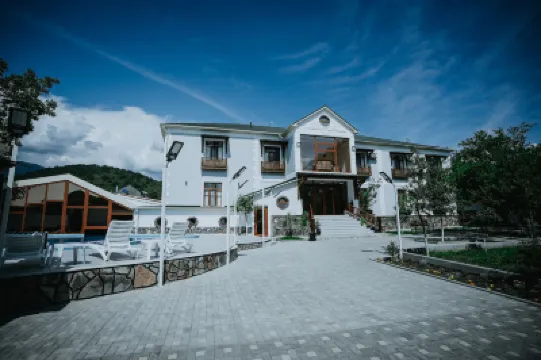 Lakeside Hotel & Spa Hotels near Qəbələ Park-Bulvar Kompleksi