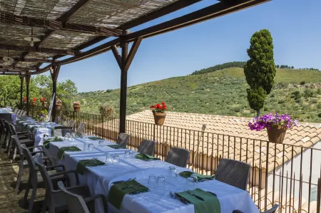 Masseria Fortificata Lo Zafferaneto