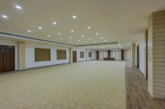 紅鬱金香MD山谷度假村和水療中心