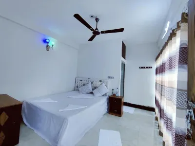 Hotel Royal Beach & Restaurant Hotels in 