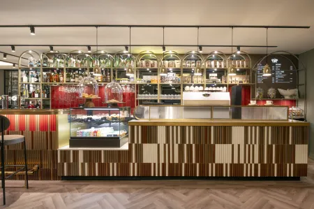 DoubleTree by Hilton Brussels City Отели рядом с достопримечательностью «Атомиум»