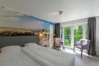 Chalet in Texel Near Beach and Forest