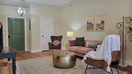 Polly at the Laurel Lofts