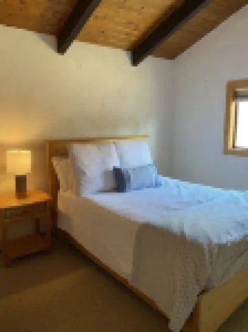 Beautiful Mountain View Condo near North Conway and Storyland