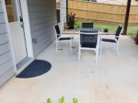 A luxurious getaway in beautiful Buford. Hotels in Buford