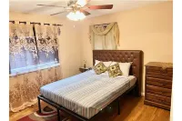 Country Club Home, 5 mins from Miami U