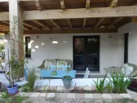 Le Bananier: Apartment in a charming "typical Canaulaise" villa Hotel a Lacanau