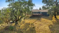 *Mountain View in Highly desired Russian River Estate Hotels near Mill Creek